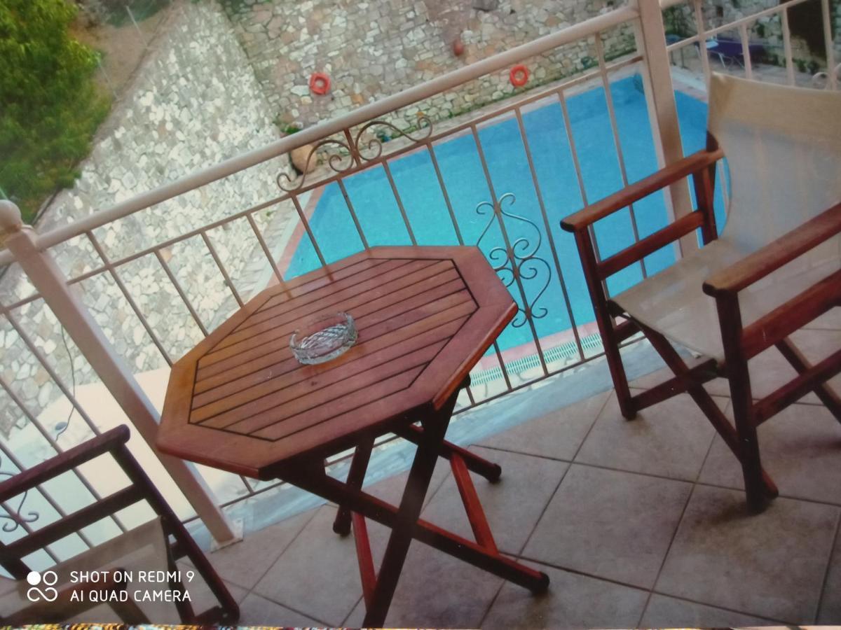 Soustas Apartments Longós 외부 사진