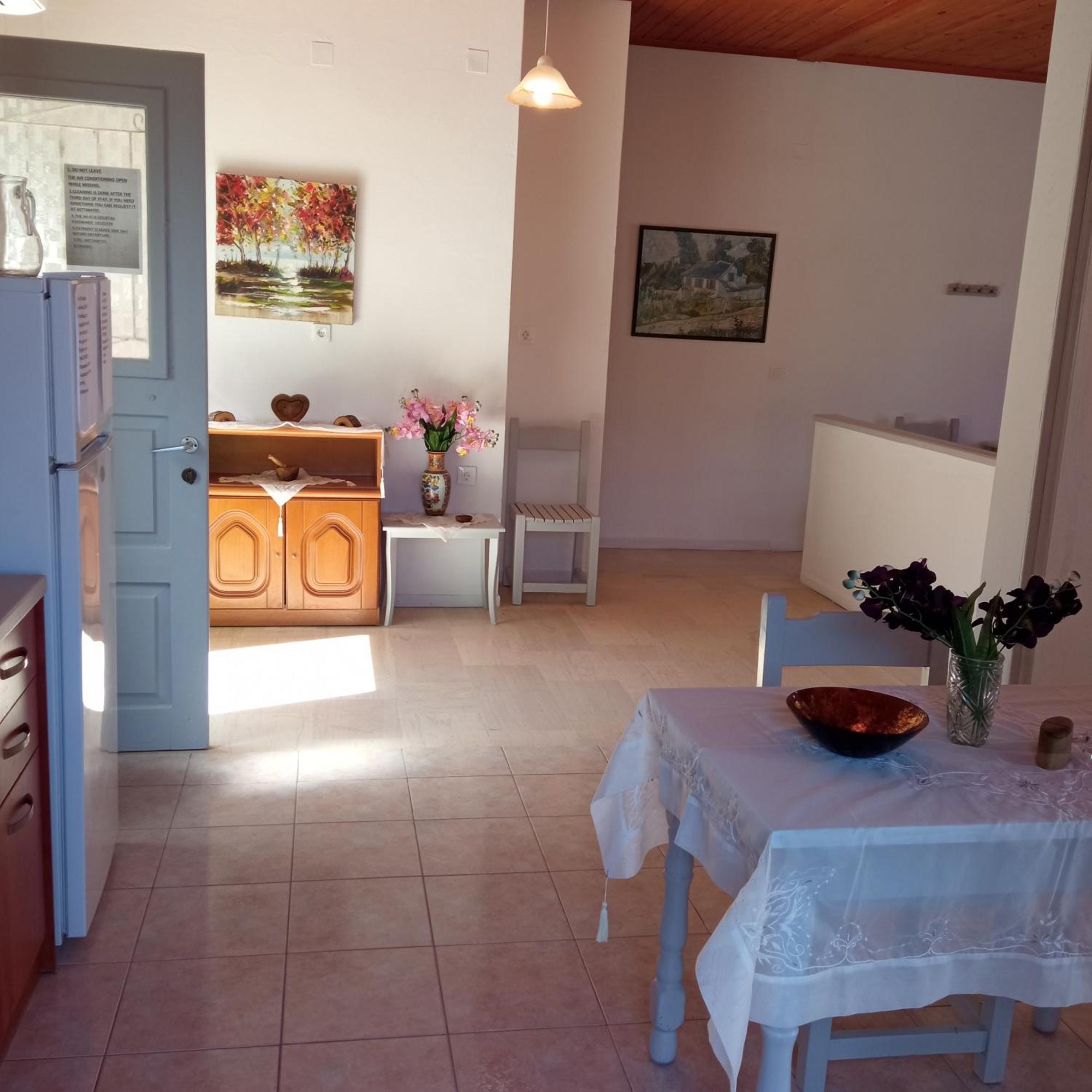 Soustas Apartments Longós 외부 사진