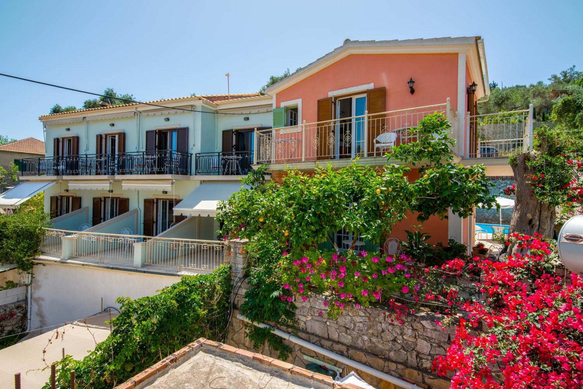 Soustas Apartments Longós 외부 사진