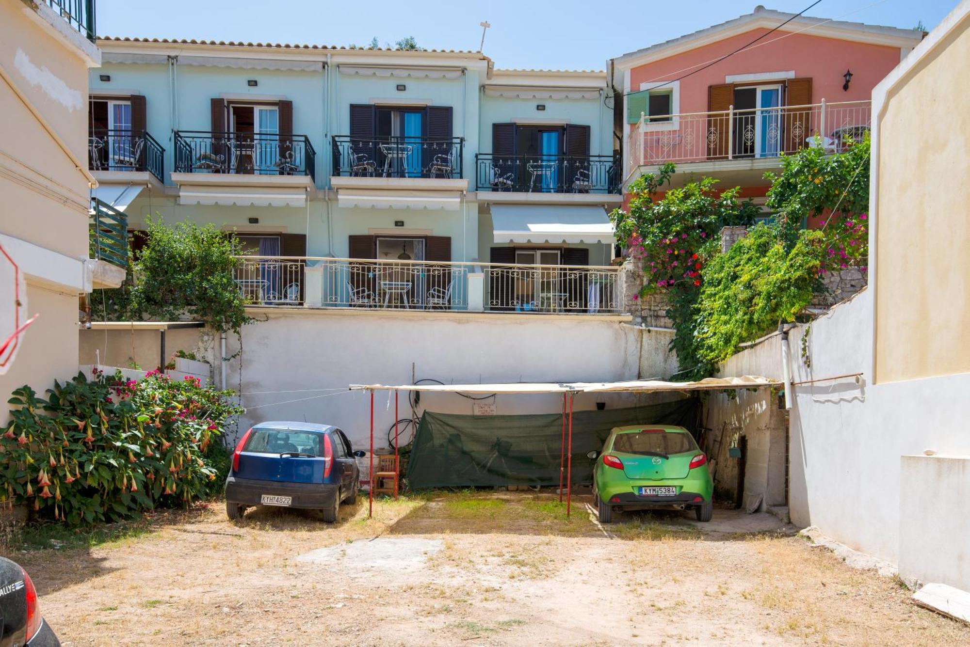 Soustas Apartments Longós 외부 사진